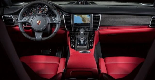 2015 Porsche Panamera Turbo  第9張相片