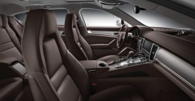 2015 Porsche Panamera Turbo Executive  第7張相片