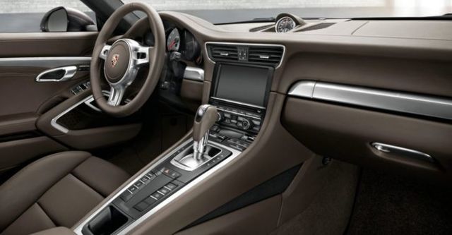 2014 Porsche 911 Carrera 4 Coupe  第8張相片