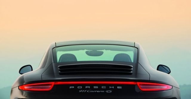 2014 Porsche 911 Carrera 4 S Coupe  第6張相片