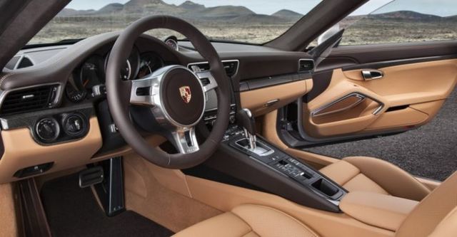 2014 Porsche 911 Turbo S Coupe  第6張相片