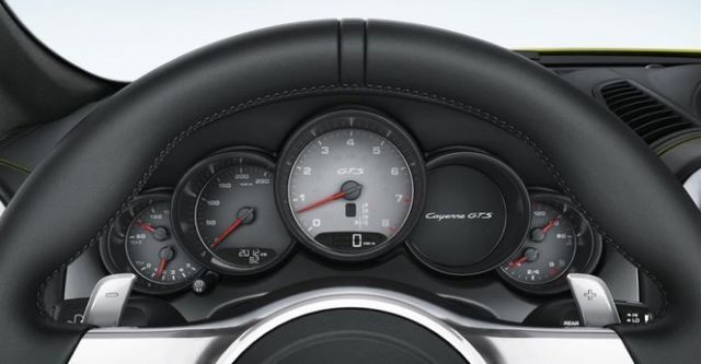 2014 Porsche Cayenne GTS  第10張相片