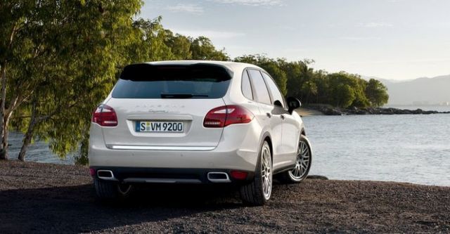 2014 Porsche Cayenne S Hybrid Tiptronic  第6張相片