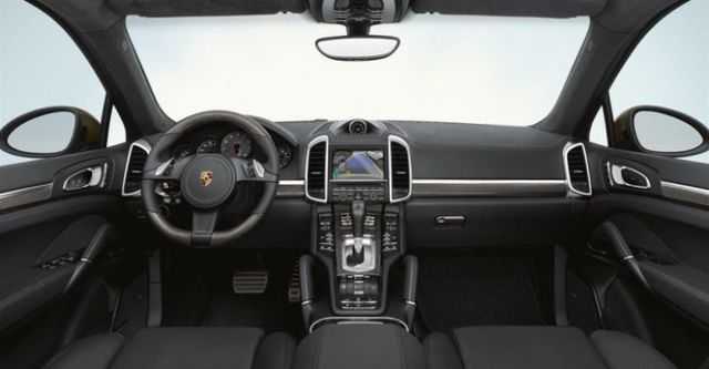 2014 Porsche Cayenne S Tiptronic  第7張相片
