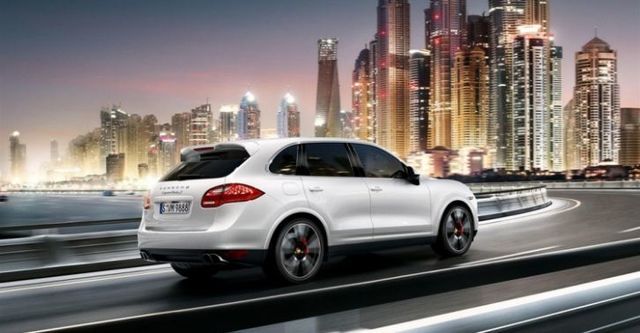 2014 Porsche Cayenne Turbo S Tiptronic  第3張相片