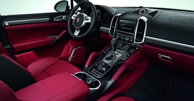2014 Porsche Cayenne Turbo S Tiptronic  第6張相片