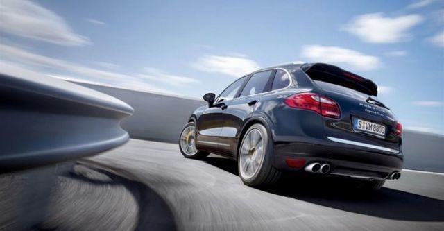 2014 Porsche Cayenne Turbo Tiptronic  第2張相片