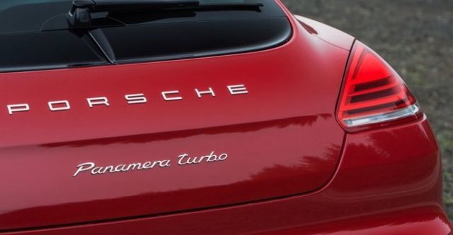 2014 Porsche Panamera Turbo  第6張相片