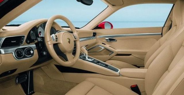 2013 Porsche 911 Carrera Coupe  第9張相片