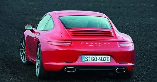 2013 Porsche 911 Carrera S Coupe  第9張相片