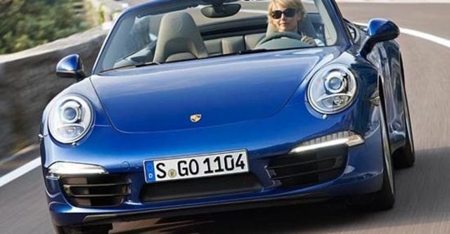 2013 Porsche 911 Carrera 4 Cabriolet  第2張相片