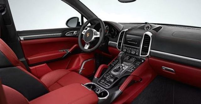 2013 Porsche Cayenne Turbo S Tiptronic  第3張相片