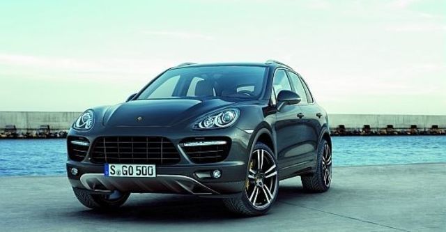 2013 Porsche Cayenne Turbo Tiptronic  第1張相片