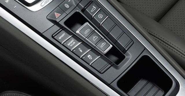 2012 Porsche 911 Carrera S Cabriolet  第8張相片