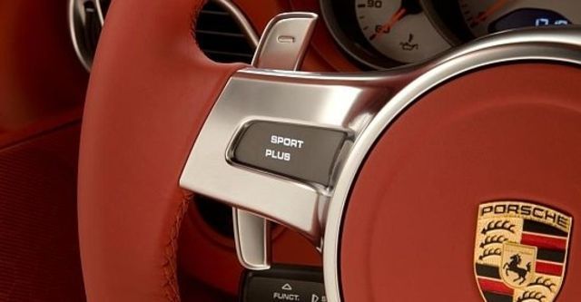 2012 Porsche 911 Turbo Cabriolet  第10張相片