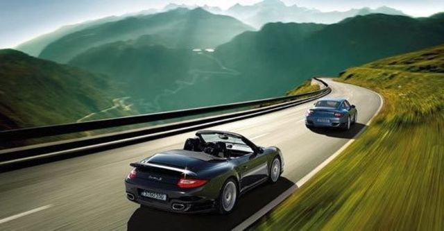 2012 Porsche 911 Turbo S Cabriolet  第6張相片