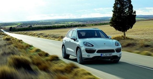 2012 Porsche Cayenne S Hybrid Tiptronic  第4張相片