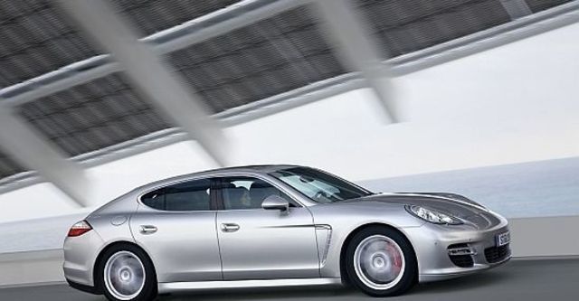 2012 Porsche Panamera Turbo  第8張相片