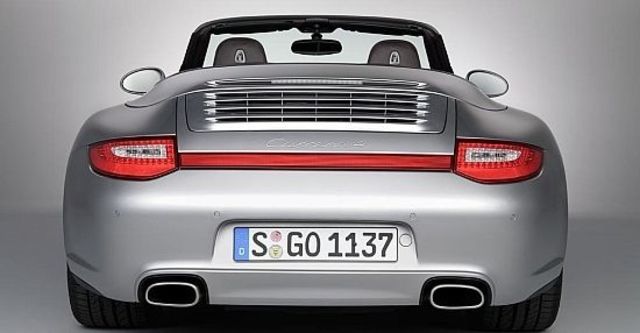 2011 Porsche 911 Carrera 4 Cabriolet  第3張相片