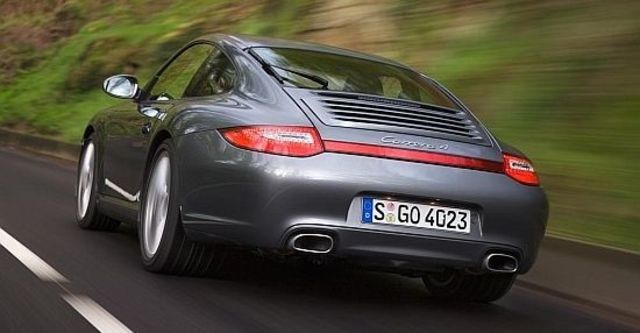 2011 Porsche 911 Carrera 4 Coupe  第6張相片