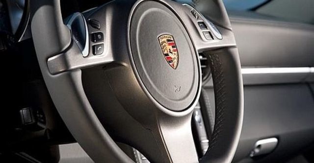 2011 Porsche 911 Carrera 4 S Coupe  第6張相片