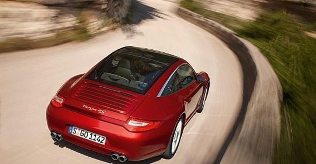 2011 Porsche 911 Targa 4S  第7張相片