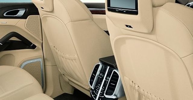 2011 Porsche Cayenne S Tiptronic  第6張相片