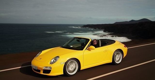 2010 Porsche 911 Carrera Cabriolet  第2張相片