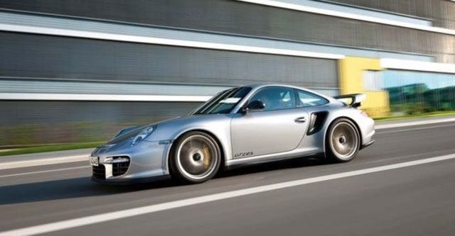 2010 Porsche 911 GT2 RS  第2張相片