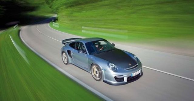 2010 Porsche 911 GT2 RS  第8張相片
