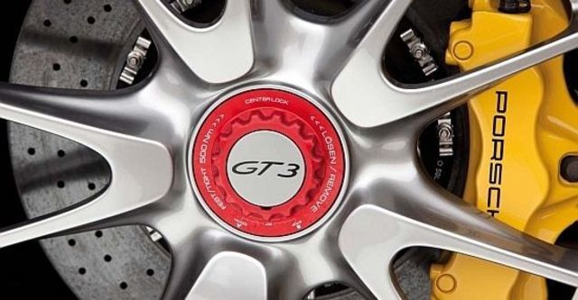 2010 Porsche 911 GT3 Coupe  第8張相片