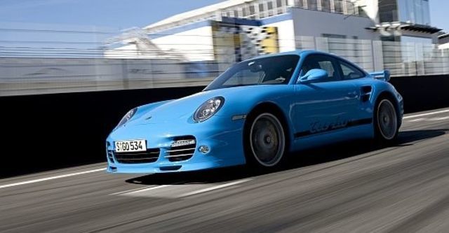 2010 Porsche 911 Turbo Coupe  第4張相片