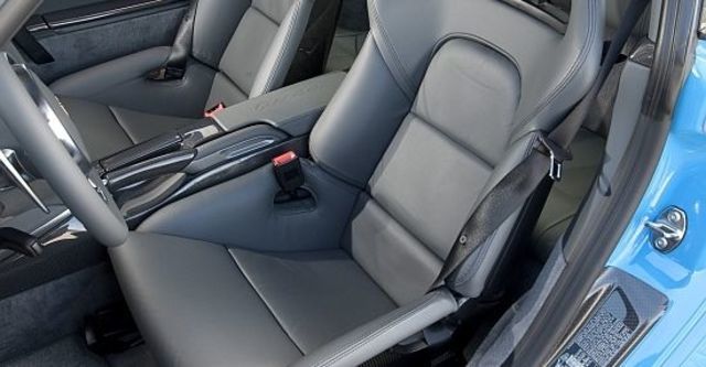 2010 Porsche 911 Turbo Coupe  第14張相片