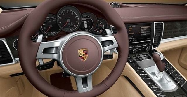 2010 Porsche Panamera 3.6  第7張相片