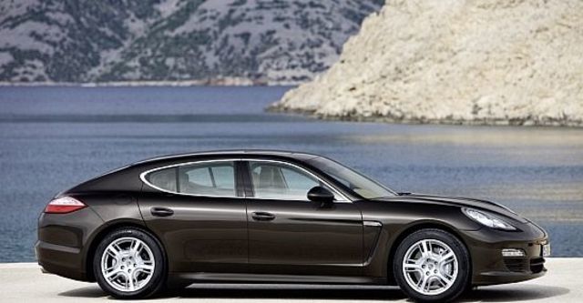 2010 Porsche Panamera S  第3張相片