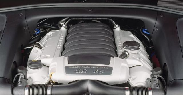 2009 Porsche Cayenne GTS  第9張相片