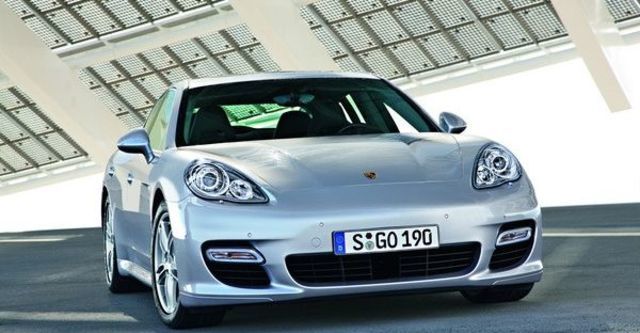 2009 Porsche Panamera Turbo  第1張相片
