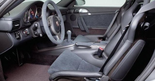 2008 Porsche 911 GT2 Coupe  第11張相片