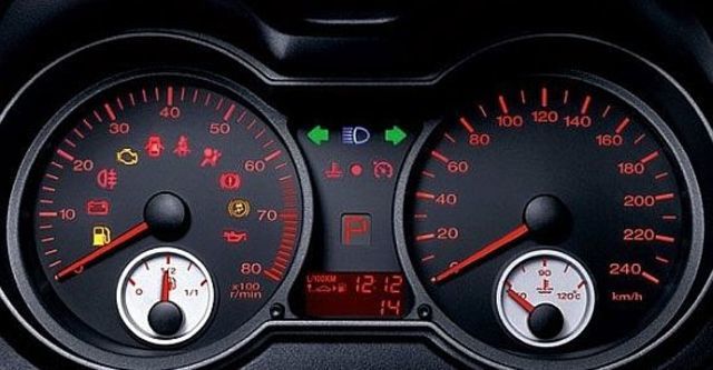 2013 Proton Persona 1.6手排型  第5張相片