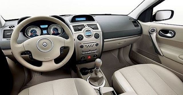 2010 Renault Megane Sedan 1.9 dCi  第6張相片