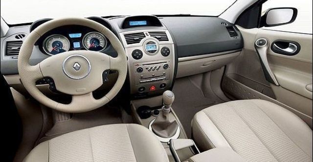 2008 Renault Megane Hatch 2  第9張相片