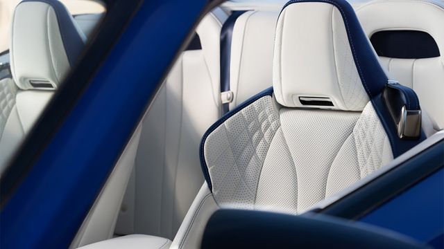 2021 Lexus LC Convertible 500 Limited Edition  第8張相片