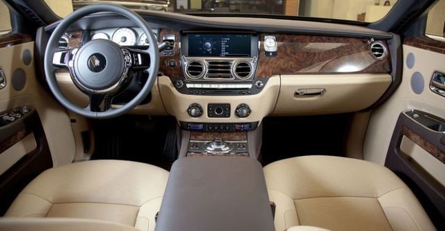 2014 Rolls-Royce Ghost 6.6 V12  第8張相片