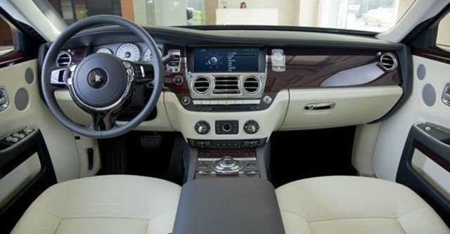 2013 Rolls-Royce Ghost 6.6 V12 EWB  第11張相片