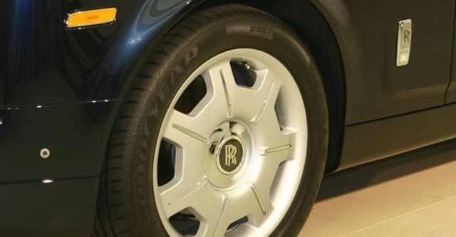 2012 Rolls-Royce Phantom Series Ⅱ 6.75 V12 EWB  第13張相片