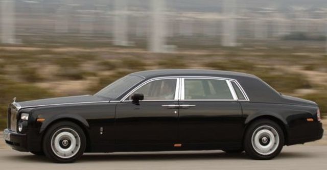 2011 Rolls-Royce Phantom 6.75 V12 EWB  第13張相片