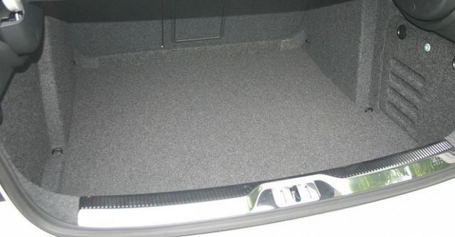 2015 Skoda Superb Sedan 2.0 TDI Elegance  第7張相片