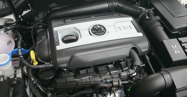 2014 Skoda Superb Combi 1.8 TSI  第4張相片