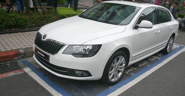 2014 Skoda Superb Sedan 2.0 TDI  第1張相片
