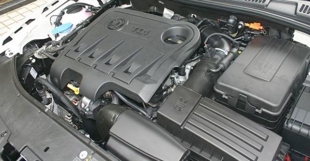 2014 Skoda Superb Sedan 2.0 TDI  第4張相片